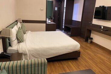 Hotel V Retreat Gurgaon
