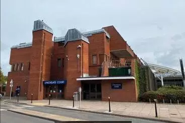 Majatalo Double Room In Shared Flat Near Uni &shopping Center & Free Parking