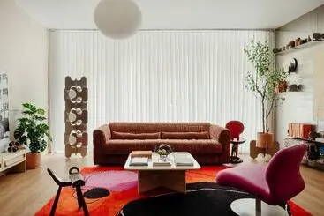 アパートホテル Edgar Suites Marais   Temple