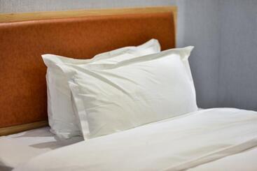 Borrman Hotel Jiangyin Zhouzhuang