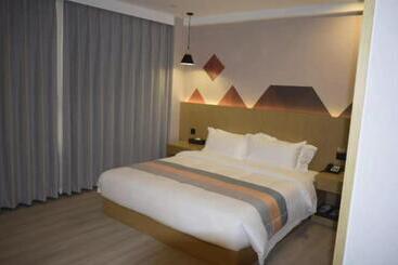 Borrman Hotel Shnaghai Baoshan Yangtai Road