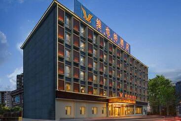 Vienna Hotel Baoshan Yongchang Road