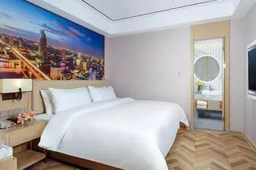 Vienna Hotel Guangxi Baise Xilin County Juting Cultural Arts Center