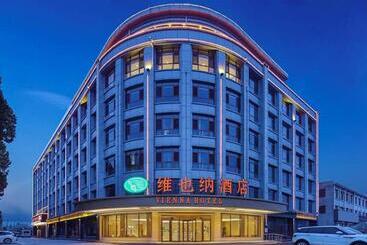 Vienna Hotel Hebei Cangzhou Suning Shenhua Road