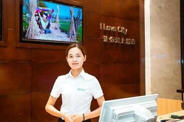 Hotel City Comfort Inn Hezhou High Speed Railway Station