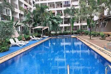 호텔 James Joyce Coffetel Xishuangbanna Gaozhuang Starlight Night Market