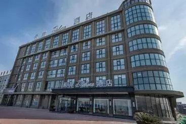 Hotel Xana Deluxe Shangqiu Ancient Town