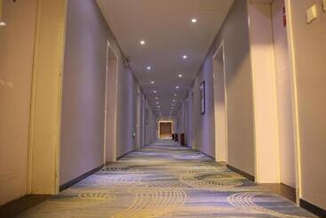 Pai Hotel Shijiazhuang Luquan Zoo