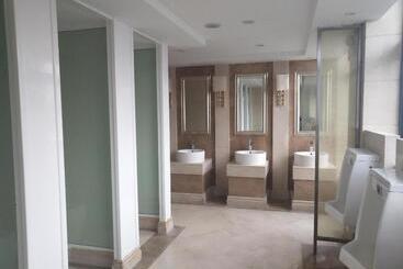 Xana Hotelle·jinjiang Airport Yangguang Road Food Court