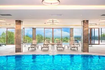 Otel Dve Kule Resort & Winery