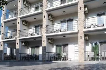 پانسیون Apartments Ali