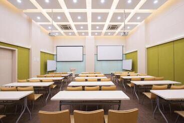 ホテル Hanting Express Dalian Qingniwa Bridge