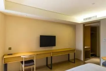 Ji Hotel Panjin Railway Station