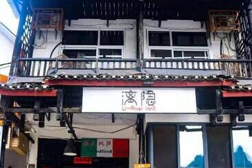 Albergue Yangshuo Xingping This Old Place Li River Inn