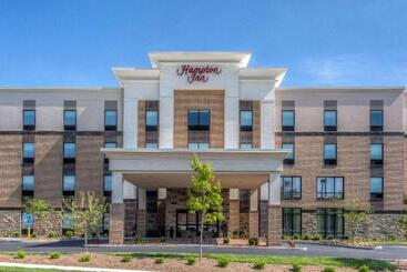 בית מלון כפרי Hampton Inn St. Louis Wentzville