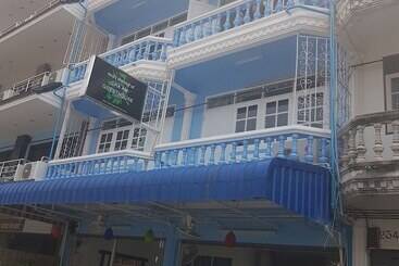 פנסיון Chaam Guesthouse