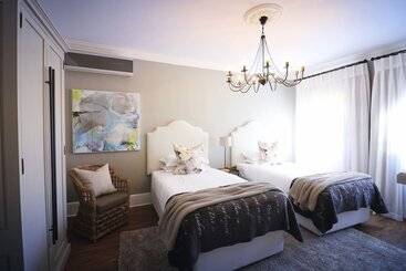 Пансион The Nobleman Boutique