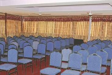 هتل Pashupati Plaza