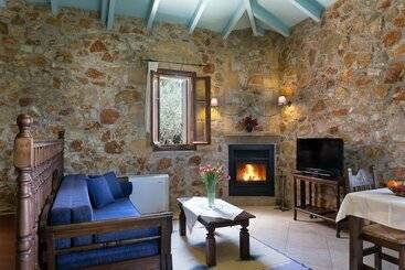 Appartements touristiques Klymeni Traditional Homes