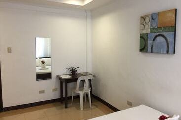 펜션 Ricardo Valley Inn