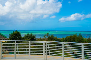 아파트 United Resort Ocean Front Onna