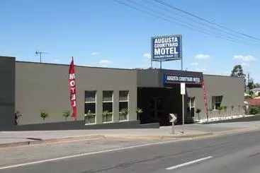 Augusta Courtyard Motel