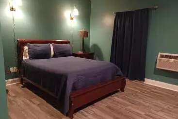 ホテル Natchez Manor Bed & Breakfast