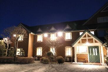 בית מלון כפרי Pension Avenue