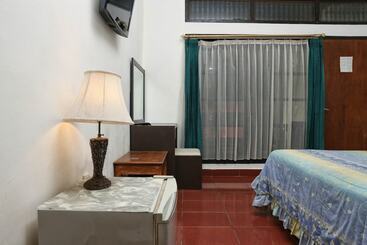 ホテル Reddoorz @ Pratama Nusa Dua