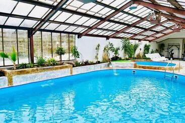 Park Hotel Eagle Stone