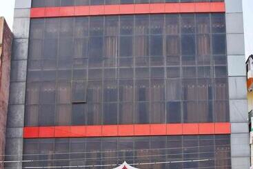 Hotel Midtown And Restaurant