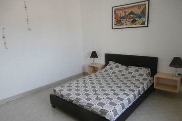 Bed and Breakfast Solacyber