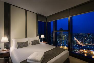 Melbourne Skyhigh Apartments