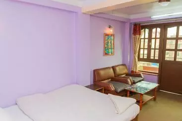 پانسیون Swastik Guest House