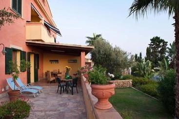 דירות לתיירים Bono Vacanze Villa Maragani Charme & Relax