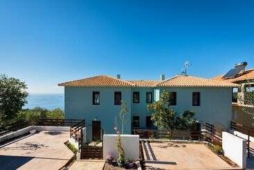 ツーリストアパートメント Yades Villas Lefkada