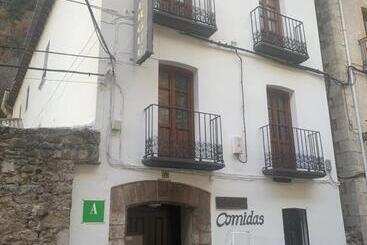 Albergue Refugio Sargantana