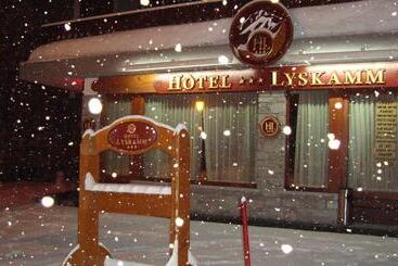 ホテル Lyskamm