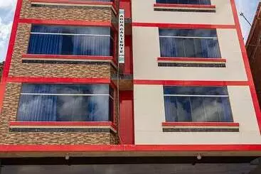 مسافرخانه Estrella Del Lago