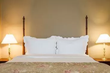 Hotelli Aim Whistlingswan Inn And Restaurant