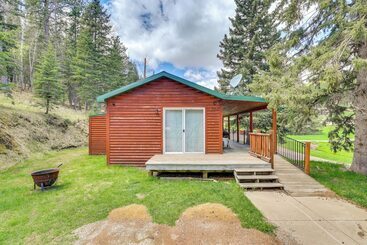 Vakantiehuisje Pets Welcome: Cozy Cabin W/ Deck In Deadwood!