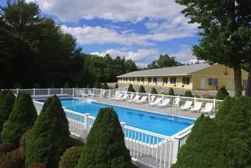 High Seas Motel