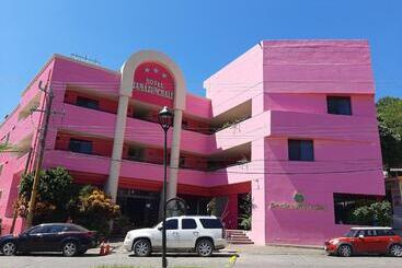 فندق Tamazunchale