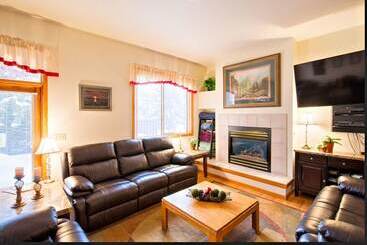 Mein Haus Bed & Breakfast