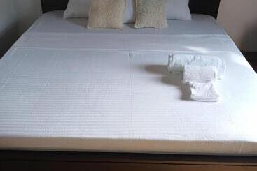 Bed and Breakfast Mali Villa