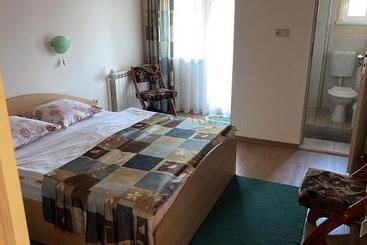 Pensão Vila Niculina