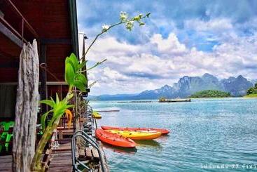 Kurort Orchid Lake House