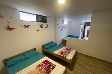 Eco Hotel Campestre Atlantis San Joaquín La Mesa