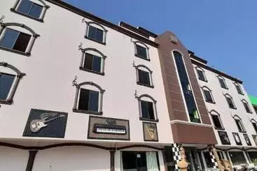 Hotel The Music