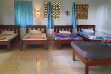 Pensjonat Arnata Guest House & Pasraman Yoga Lokanata